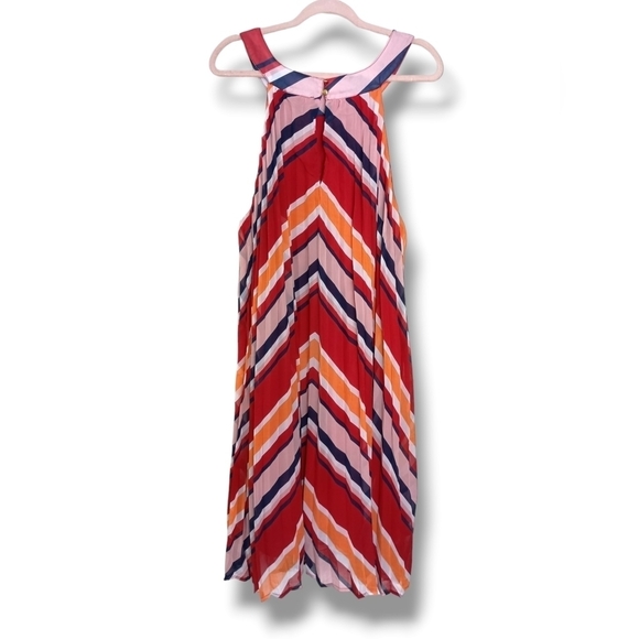 NWT Love by Design Plus Size Pleated Sleeveless Dress Size 2X ♥️🩷 - Picture 3 of 6